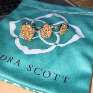Kendra Scott Naomi cocktail ring